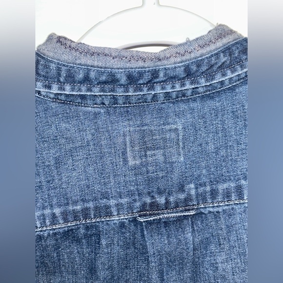 Levis Distressed, Patchwork, Denim Shirt Sz Medium Womens - Picture 7 of 12
